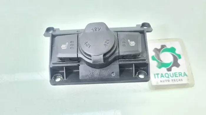 Tomada Acendedor 12v Cigarro Chevrolet Captiva Ano 2010 2011