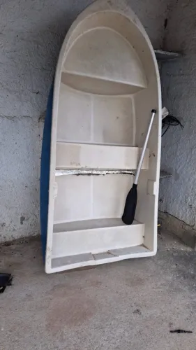VENDO BARCO COM 1 REMO