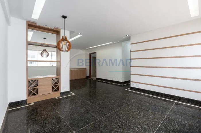 Cobertura Linear na Rua 22 | 100m² c/ 3 Quartos + Escritório e Nascente  Próximo ao Metrô
