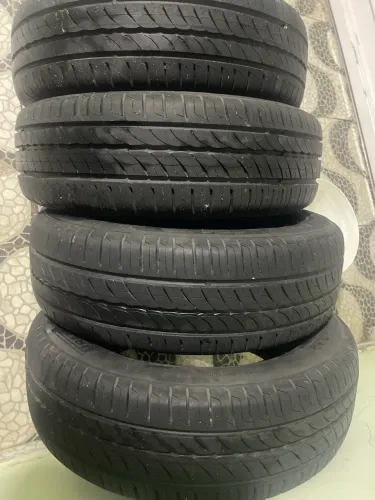 4 pneus novos. Pirelli P1 aro 15.  185/60/15