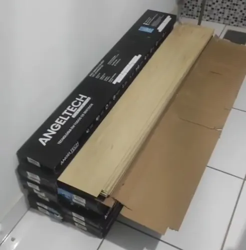 Vendo Piso vinílico (de colar)