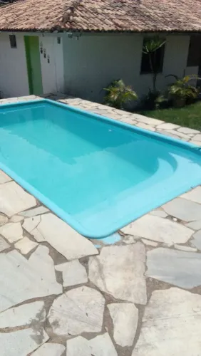 Piscina fibra 6x3x1,40 com bomba