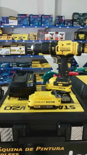 Parafusadeira de impacto a bateria de 20v 2ah + Maleta - Stanley (Loja)