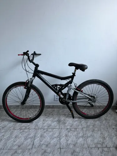 Bicicleta Caloi aro 26