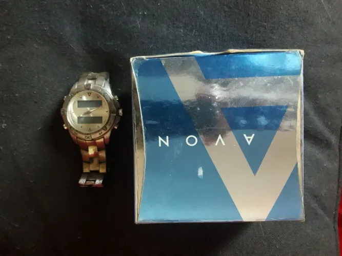 Relógio de inox Avon