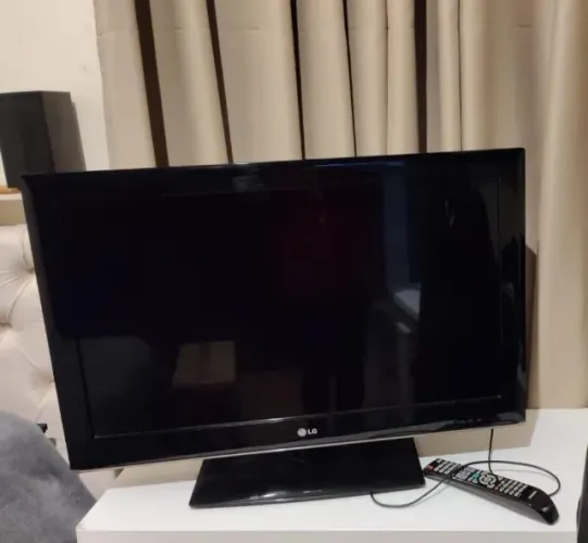 Televisão LG 42 polegadas
