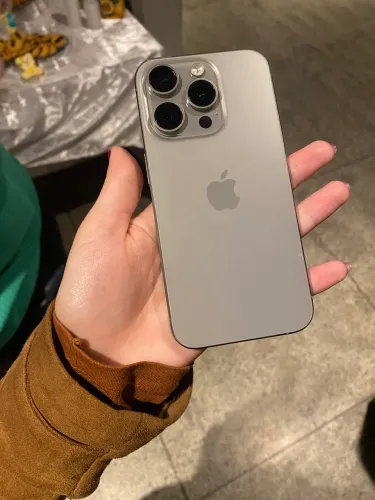 iPhone 15 pro 512 Gb