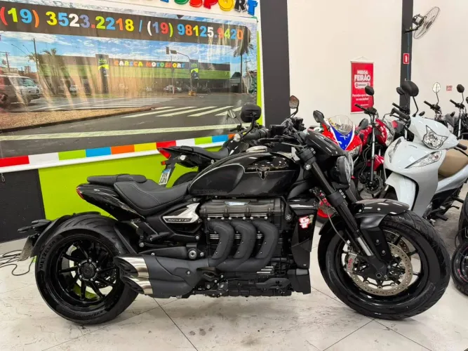 TRIUMPH ROCKET III R