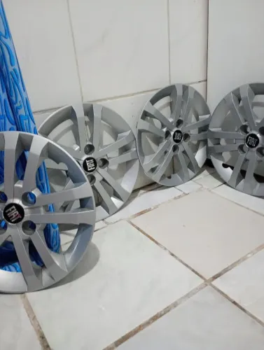 Calotas originais Fiat aro 14