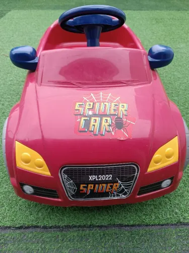 Carrinho Infantil a Pedal Spider Homeplay - NOVO (Sem Uso)