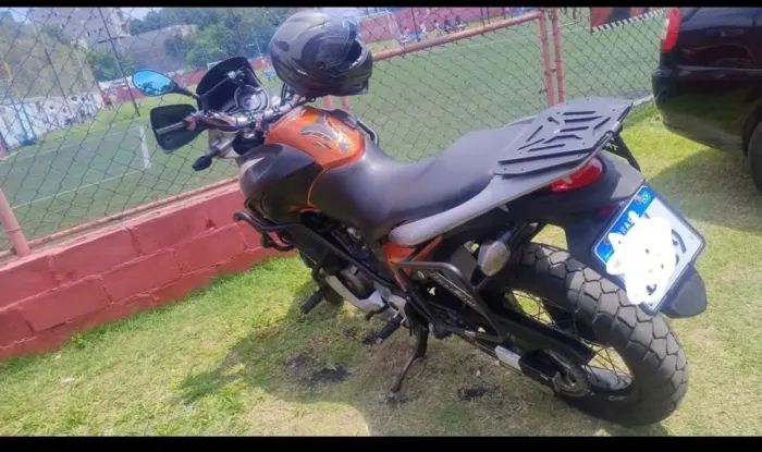* Vende se ou troca por carro do meu interesse *
