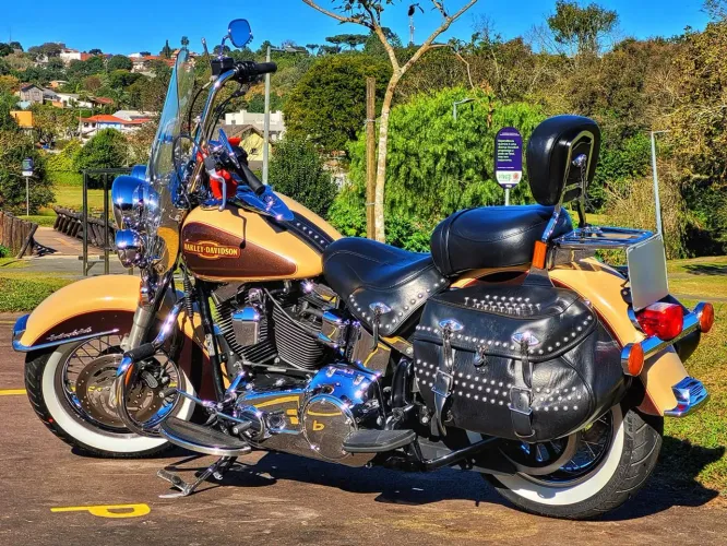 Harley-Davidson Heritage Softail Classic 2014 - Único Dono!