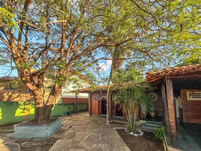 LINDA CASA NO BOA ESPERANÇA