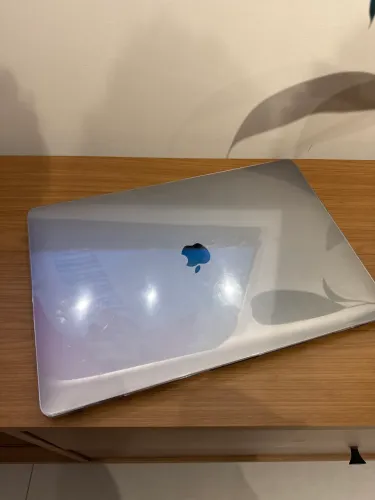 MacBook Pro 2019 16?