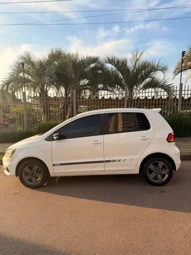 Volkswagen Fox RUN 1.6 Flex 8V 5P 2017