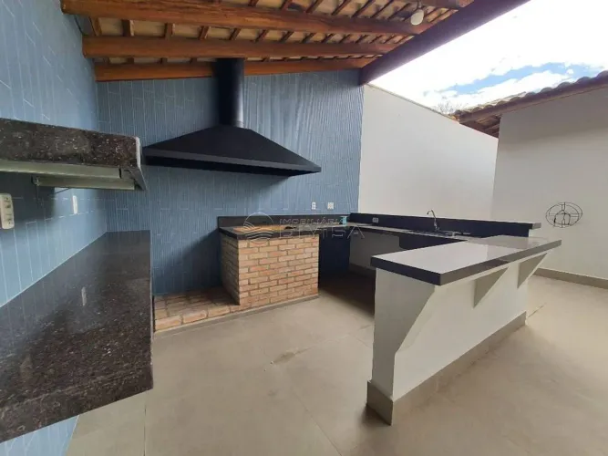 Casa com 3 dormitórios à venda, 209 m² por R$ 750.000,00 - Parque Santa Isabel - Itupeva/S