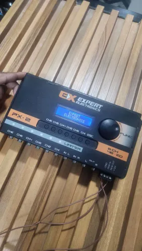 Processador de audio Expert Px2