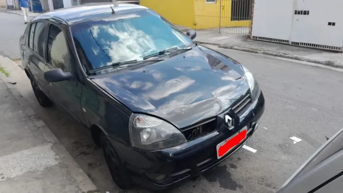Vendo Renault Clio Privilège Hi-Flex 1.6 16V 5 P 2006