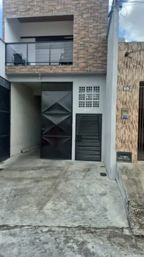 Apartamento com 2/4 no Alecrim