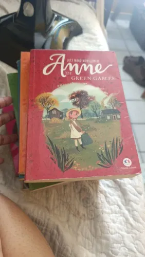 Coletânea dos livros "Anne de green gables" do 1 ao 8