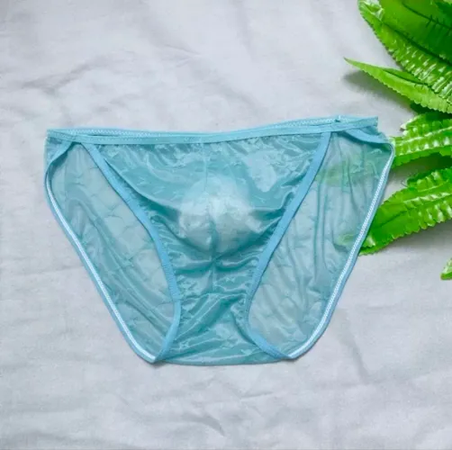 Cueca em renda
