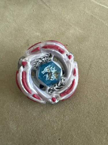 L Drago Beyblade
