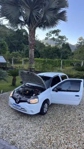 Renault Clio Authentique 1.0/1.0 Hi-power 16V 3P 2014