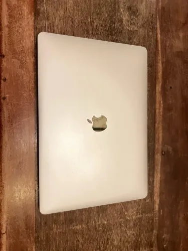 MacBook Air 13" Retina (2019) Intel i5 / 8GB RAM / 128GB SSD - Impecável!