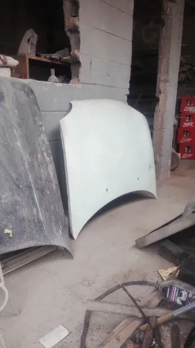 Capô dianteiro Corsa 96