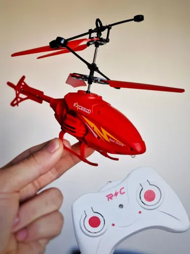 Helicóptero Controle Remoto (NOVO)