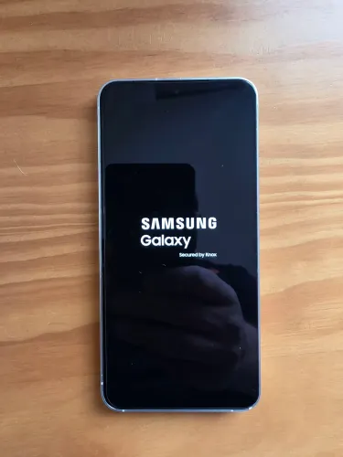 Samsung S24