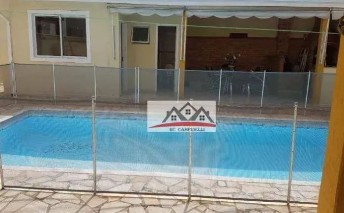Casa em Condominio fechado em Vinhedo para locação MOBILIADA com piscina