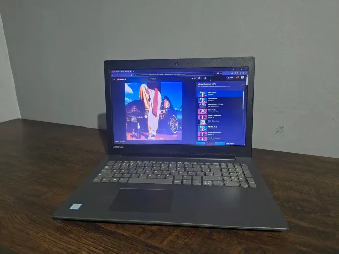 Notebook Lenovo IdeaPad 330 - Intel i5 8ª Gen / SSD 256GB