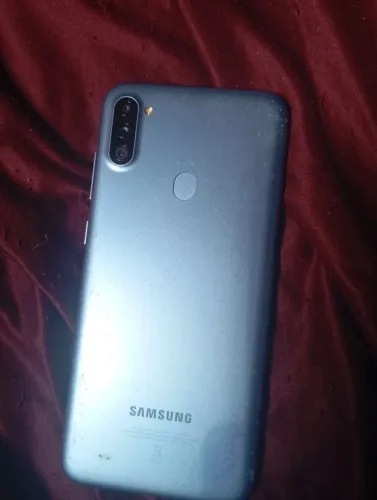 Samsung a11 todo original aceita troca e passamos cartão