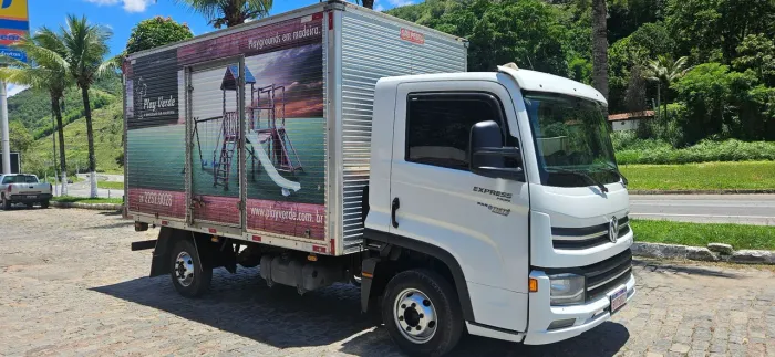 Volkswagen Delivery Express + 3.0 16V 2P TB Diesel 2020