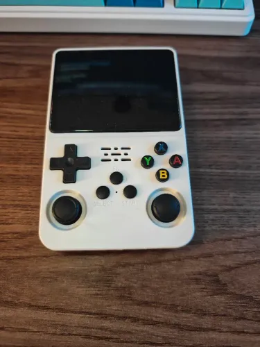 Console R36S