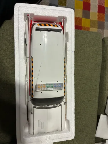 Ecto 1 do Filme Ghostbusters 2 Hot Wheels Elite