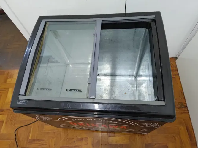 FREEZER À VENDA - ÓTIMA OPORTUNIDADE!