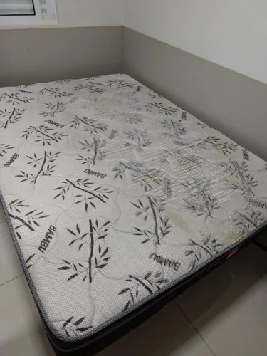 Vendo Cama Box Casal