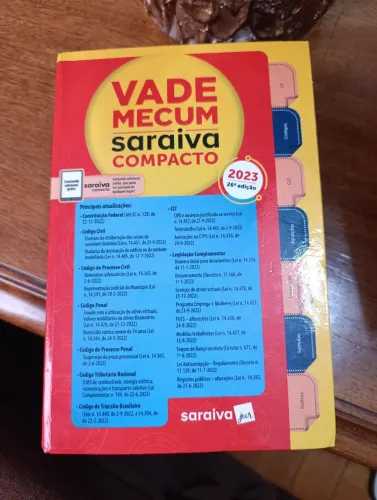 Vendo Vade Mecum Saraiva 2023