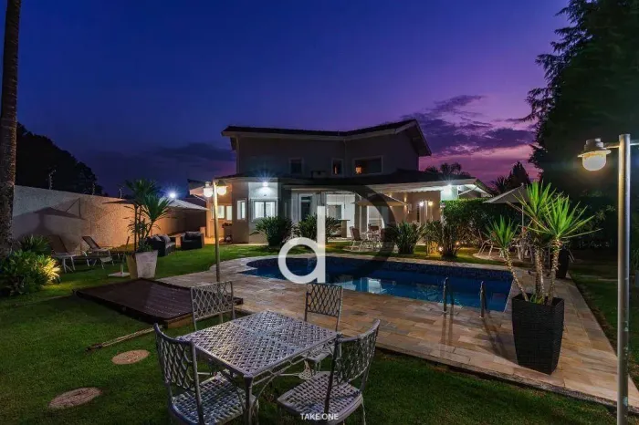 Casa com 5 quartos à venda, 325 m² por R$ 2.580.000 - Condominio Villagio Florença - Valin