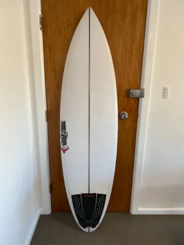 Prancha Zerada JS Raging Bull 6'3 - 20"- 2"13/16 - 37,2L