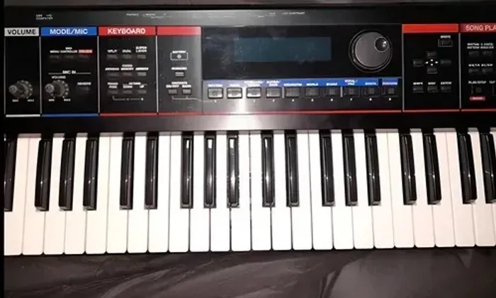 Teclado juno-di