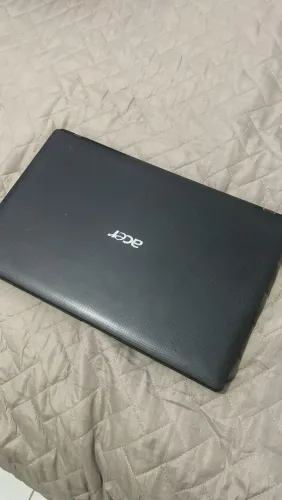 Vendo dois notebooks um Acer e outro positivo, ambos sem ligar