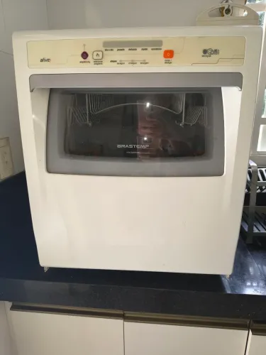 Máquina de lavar louças Brastemp 8 serviços 