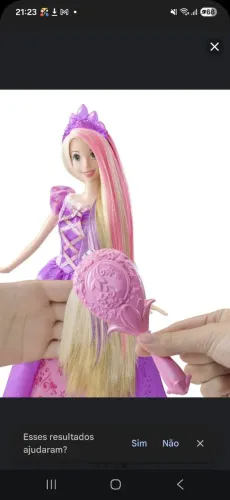 Boneca Rapunzel com cabelo que muda de cor