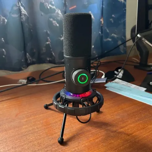 Microfone Gamer USB Cardióide KBM Gaming RGB Com Braço Articulado E Tripe