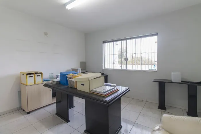 Prédio comercial na Avenida Engenheiro Caetano Álvares, N. 3915 200 m²
