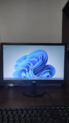 Monitor AOC E970Sw