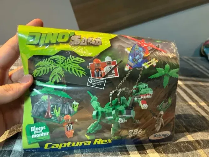 Lego Xalingo DinoSaga Captura Rex 286 peças Seminovo